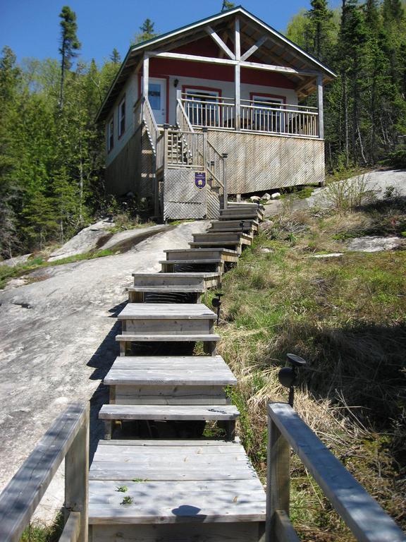 Chalet De La Montagne Villa Tadoussac Exteriör bild